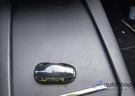 2017 Tesla Model S 100D/60D/75D/90D/P100D z USA, uszkodzony, nr VIN 5YJSA1E23HF194591